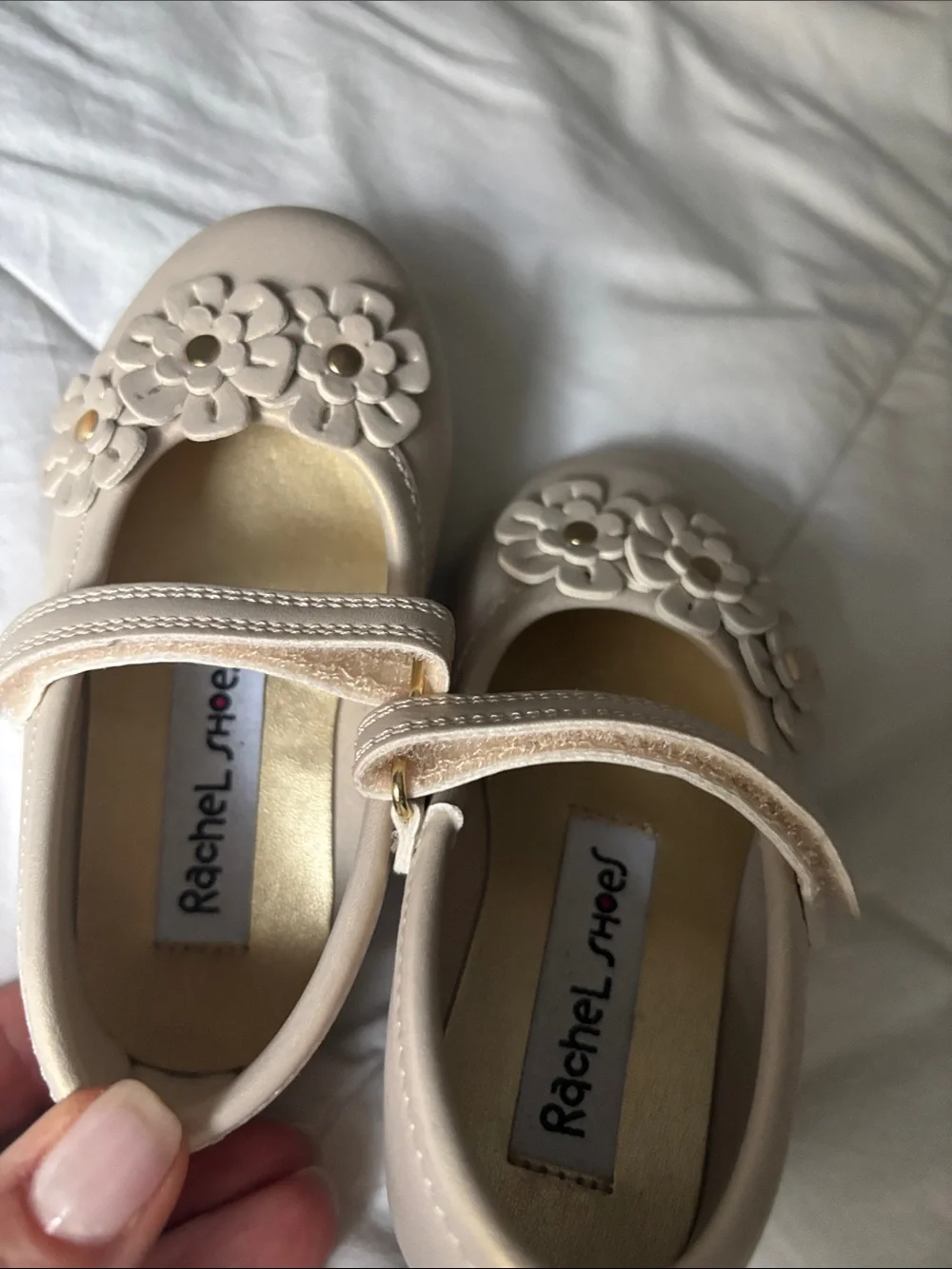 Rachel Kids Mary Jane Kids Shoes in Cream with Floral Accent